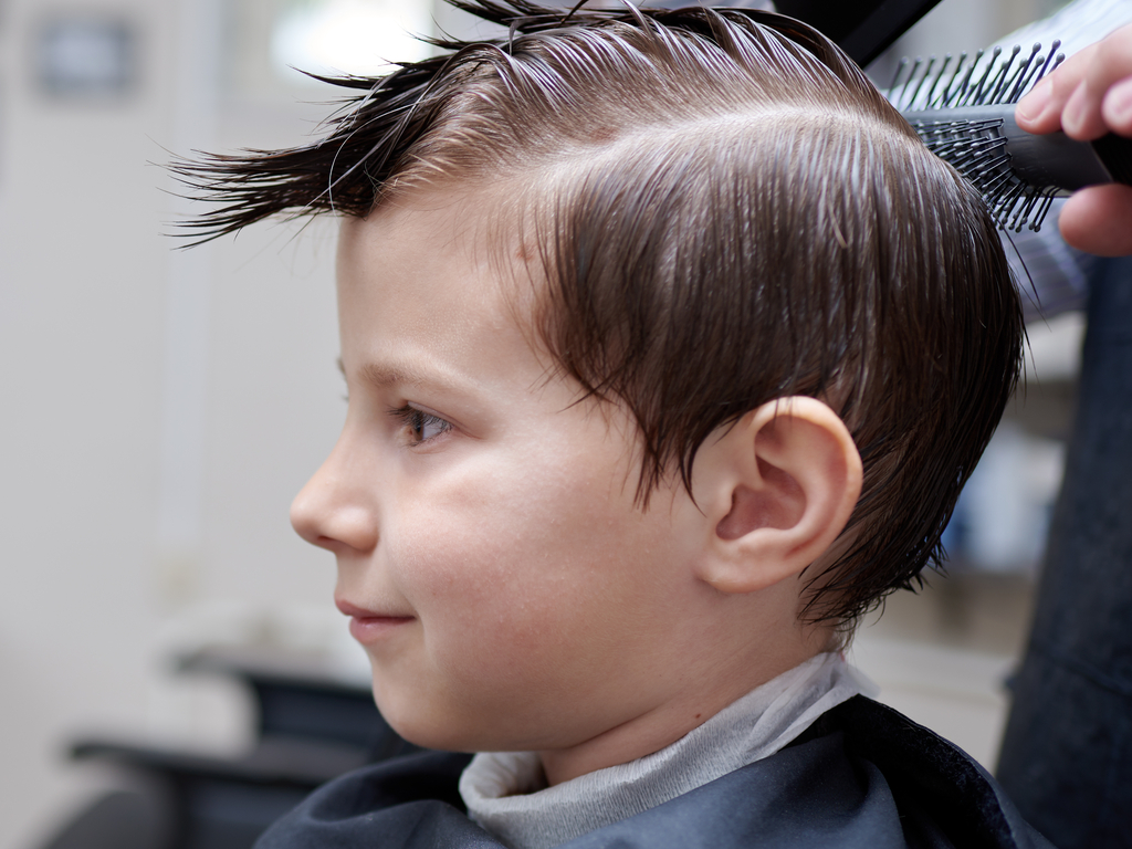 Benefits of getting haircut for kids at home